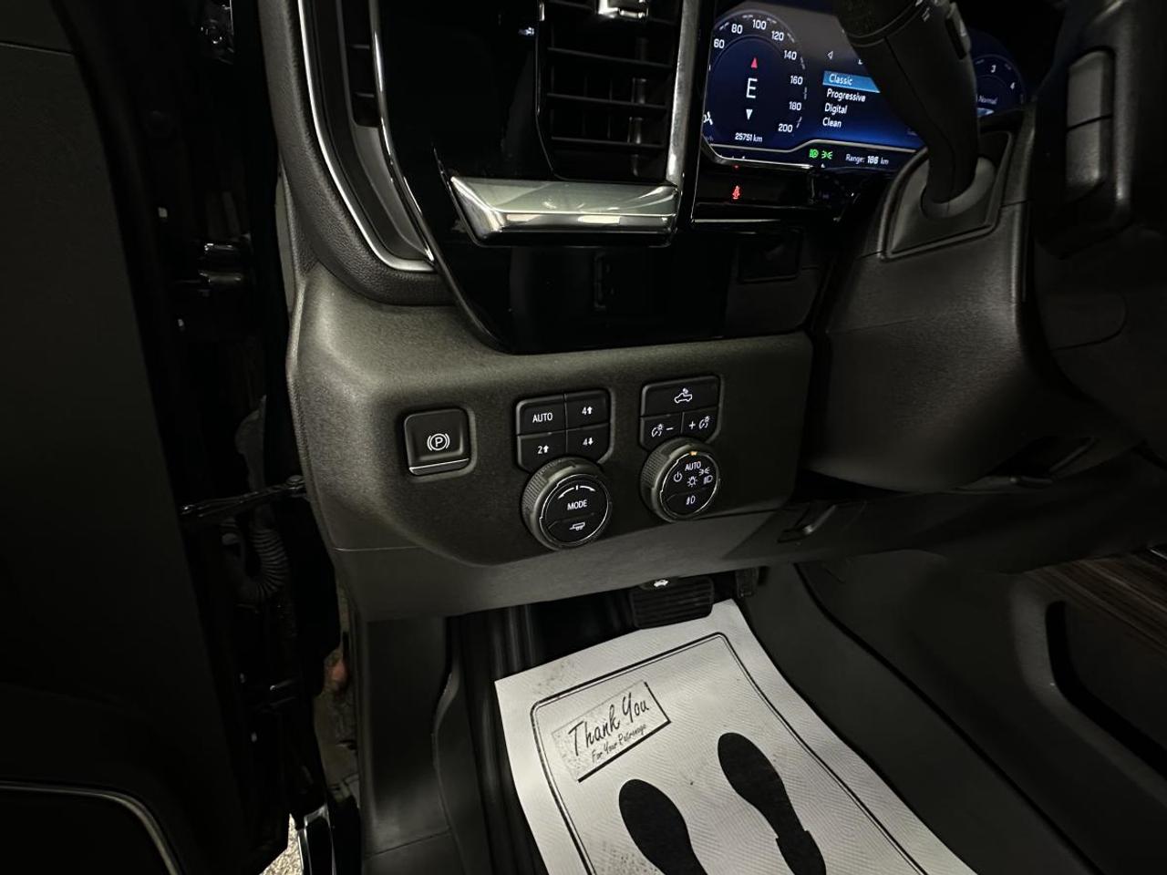 2024 Chevrolet Silverado 1500 RST Photo