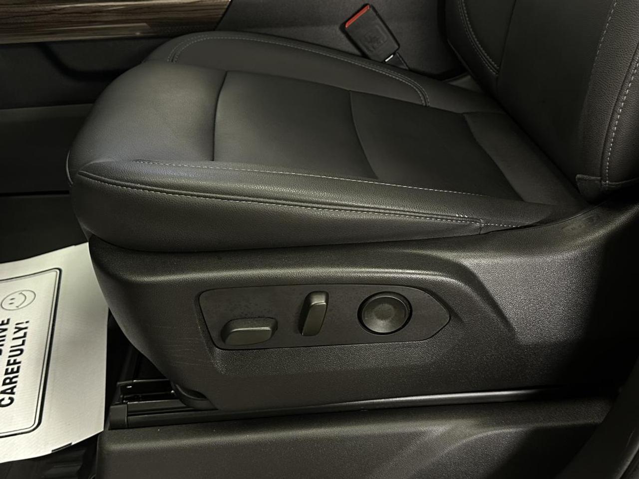 2024 Chevrolet Silverado 1500 RST Photo