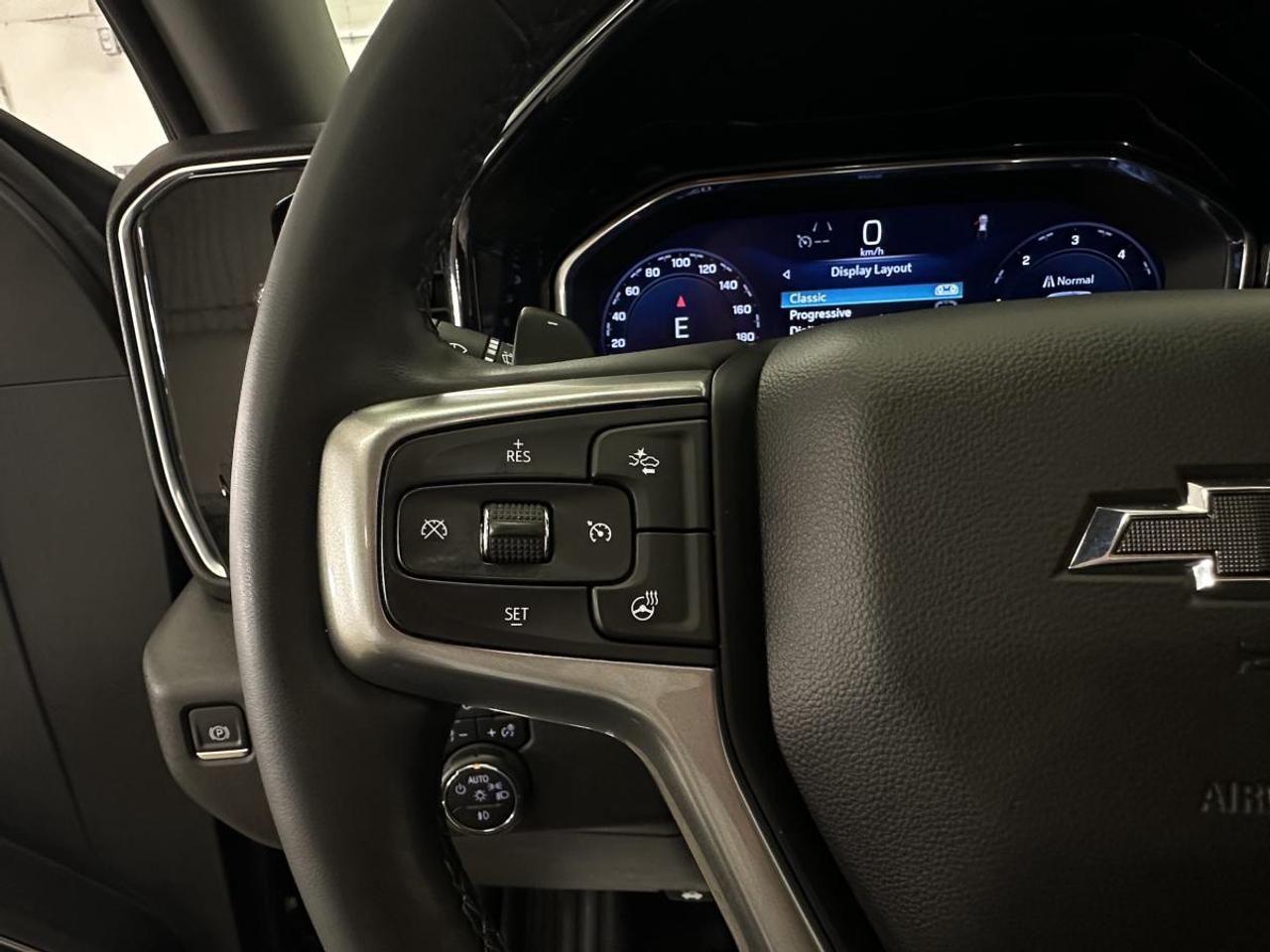 2024 Chevrolet Silverado 1500 RST Photo