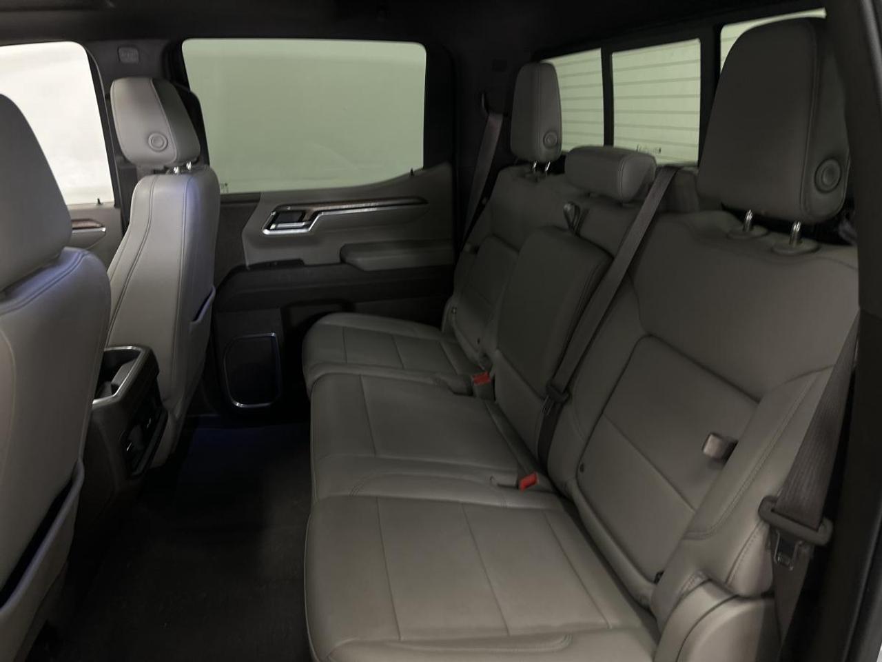 2024 Chevrolet Silverado 1500 RST Photo