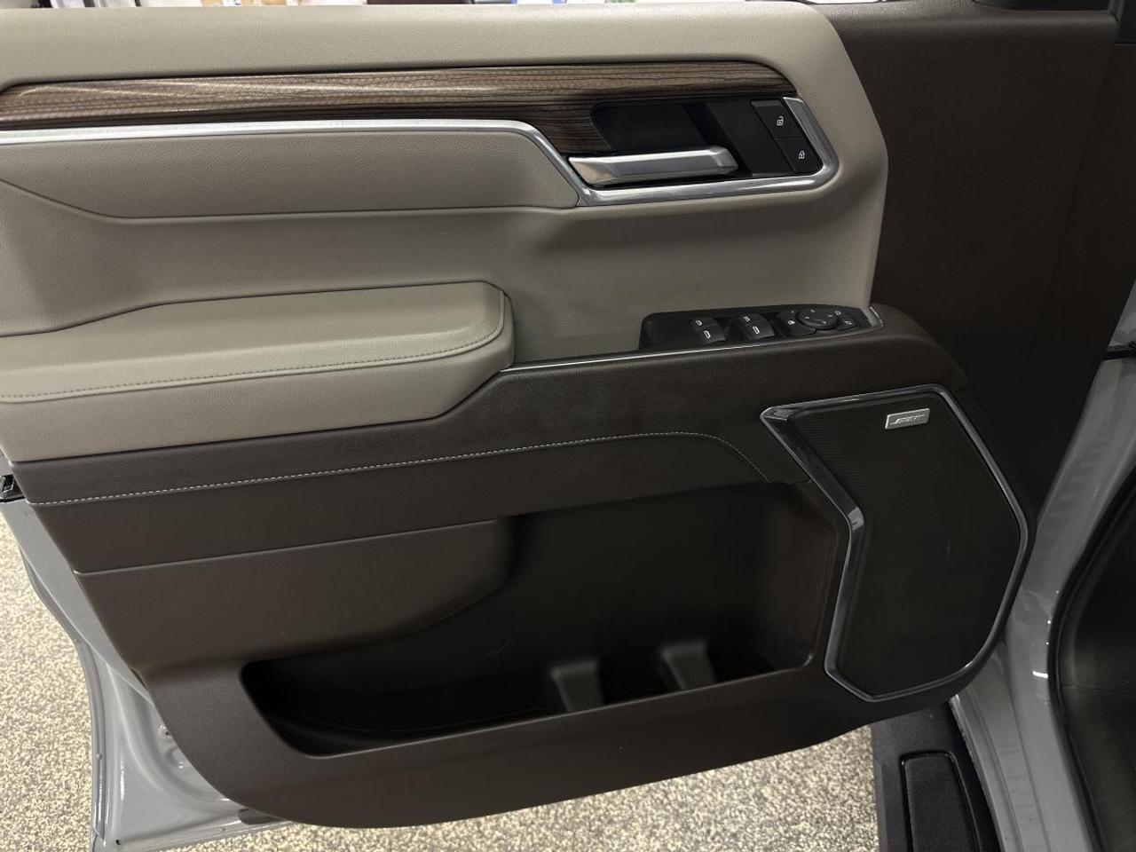 2024 Chevrolet Silverado 1500 RST Photo
