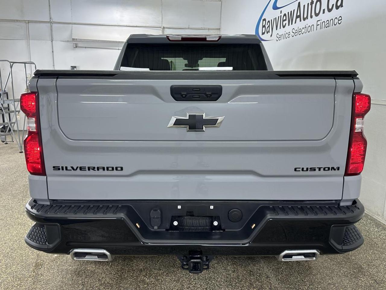 2024 Chevrolet Silverado 1500 Custom Trail Boss Photo