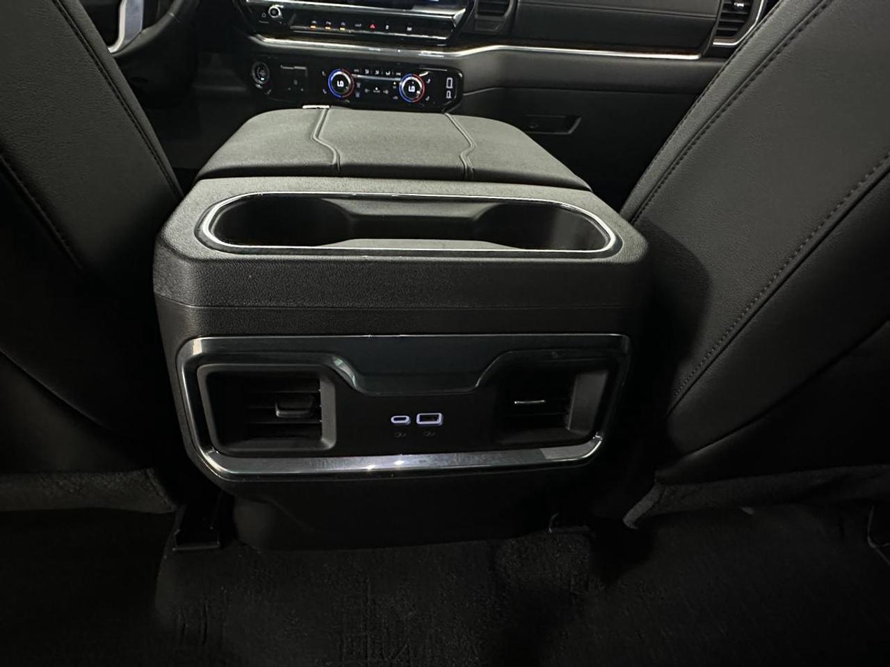 2024 GMC Sierra 1500 ELEVATION Photo