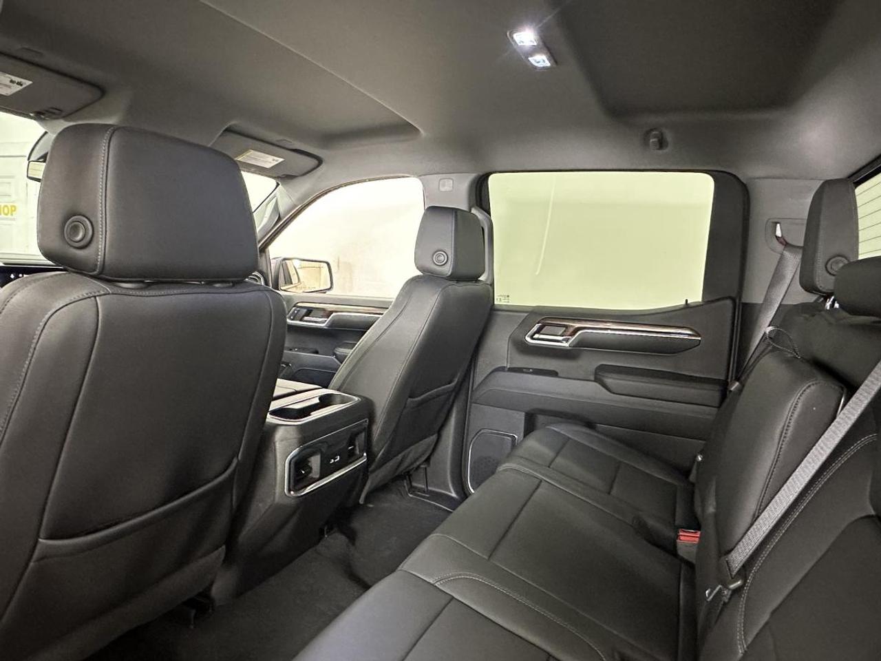 2024 GMC Sierra 1500 ELEVATION Photo