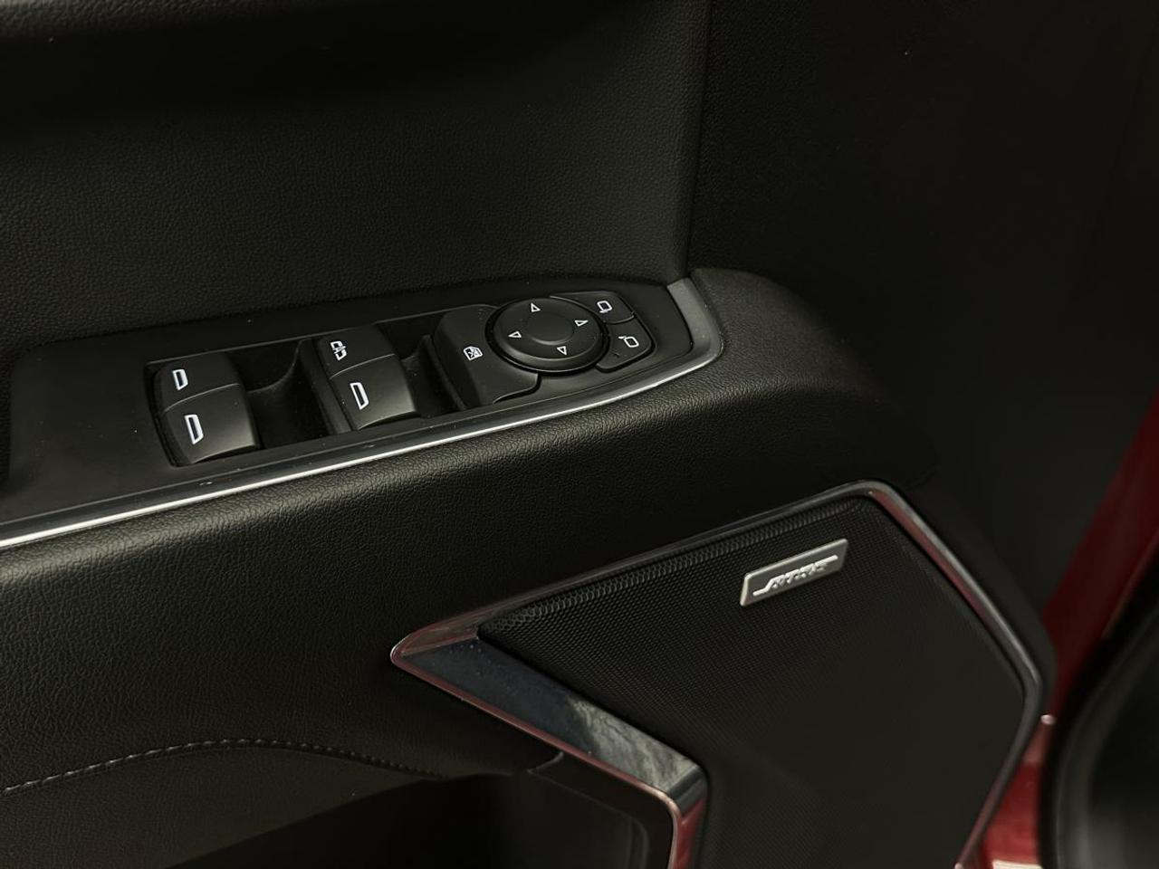 2024 GMC Sierra 1500 ELEVATION Photo
