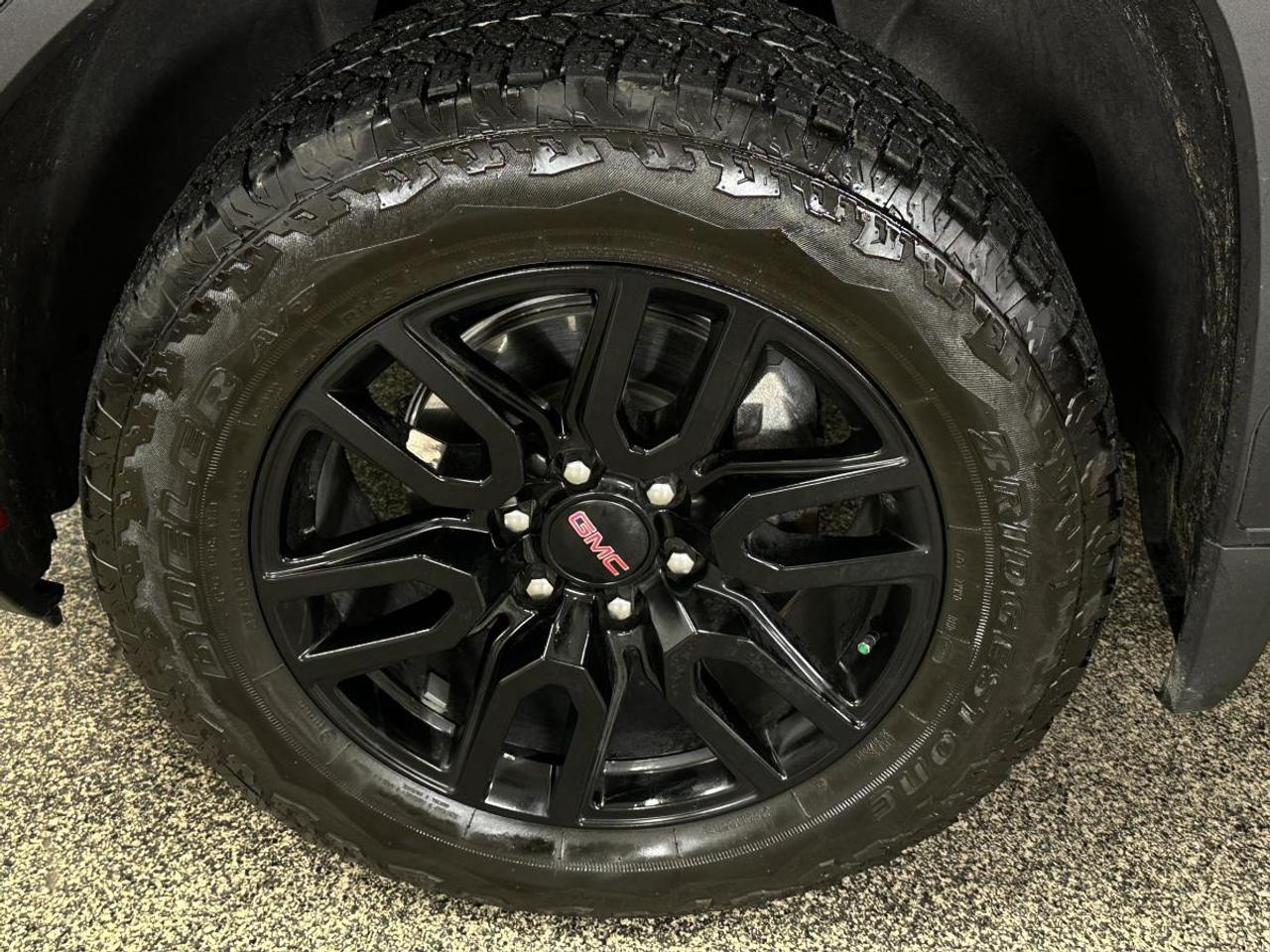2024 GMC Sierra 1500 ELEVATION Photo