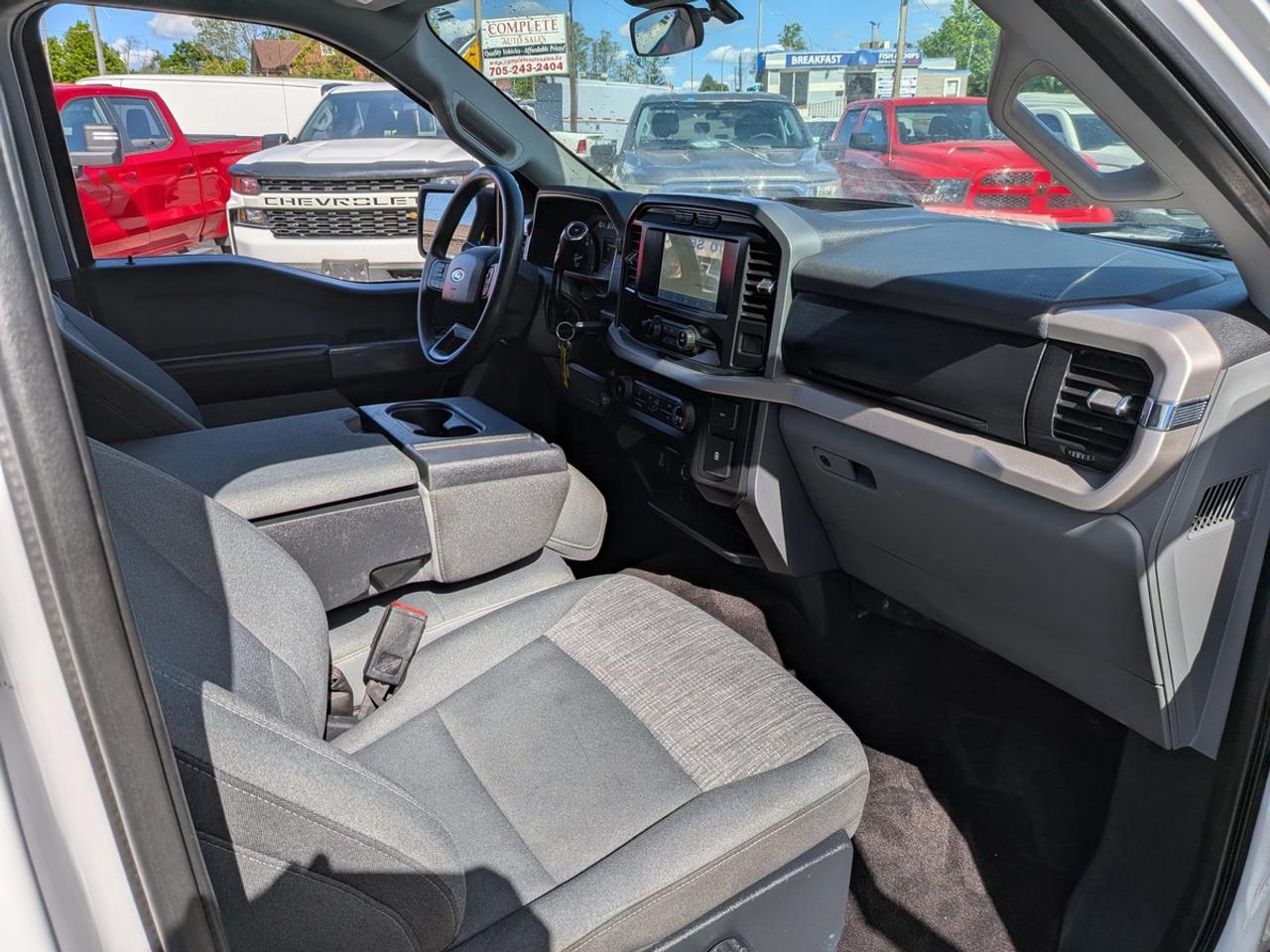 2021 Ford F-150 XLT Photo