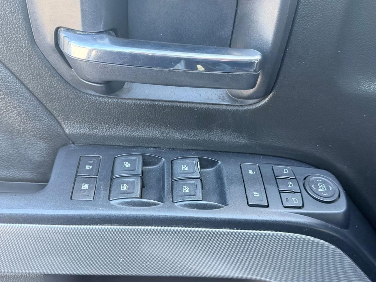 2018 Chevrolet Silverado 1500 LTZ Photo