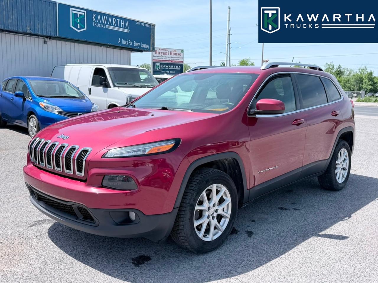 2014 Jeep Cherokee Latitude FWD Photo0