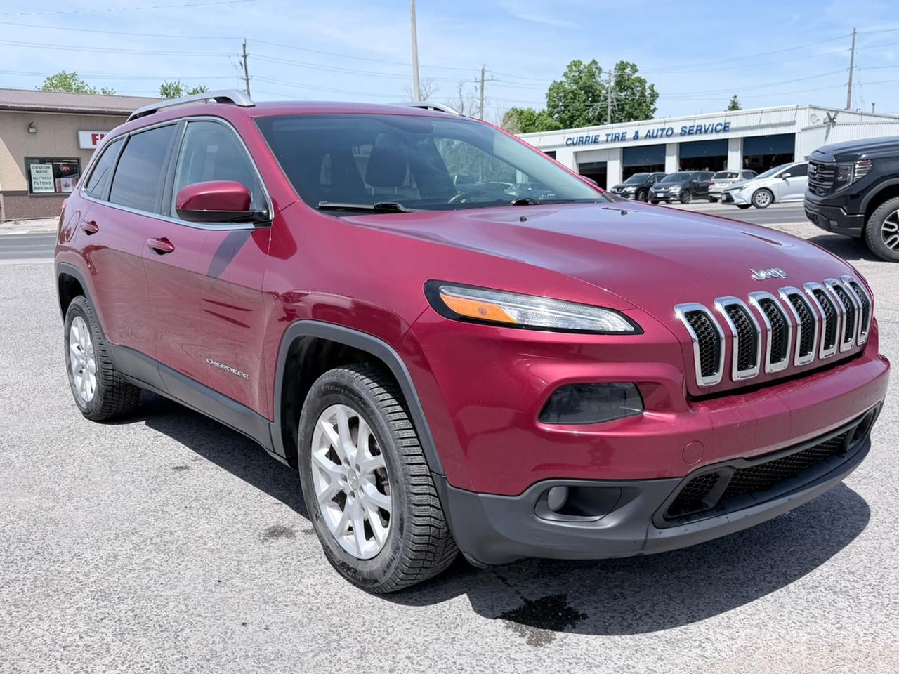 2014 Jeep Cherokee Latitude FWD Photo