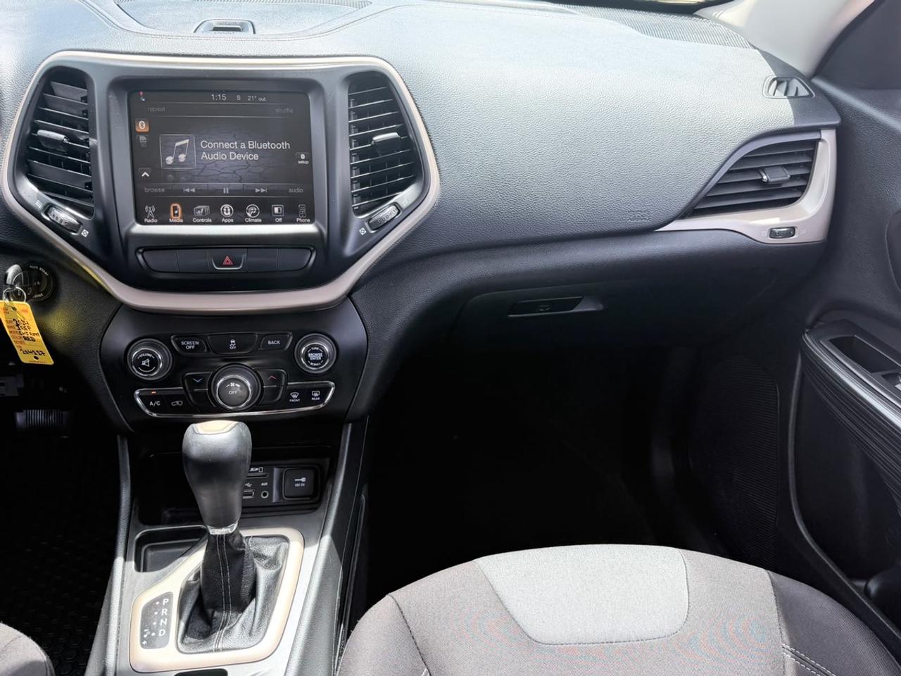 2014 Jeep Cherokee Latitude FWD Photo