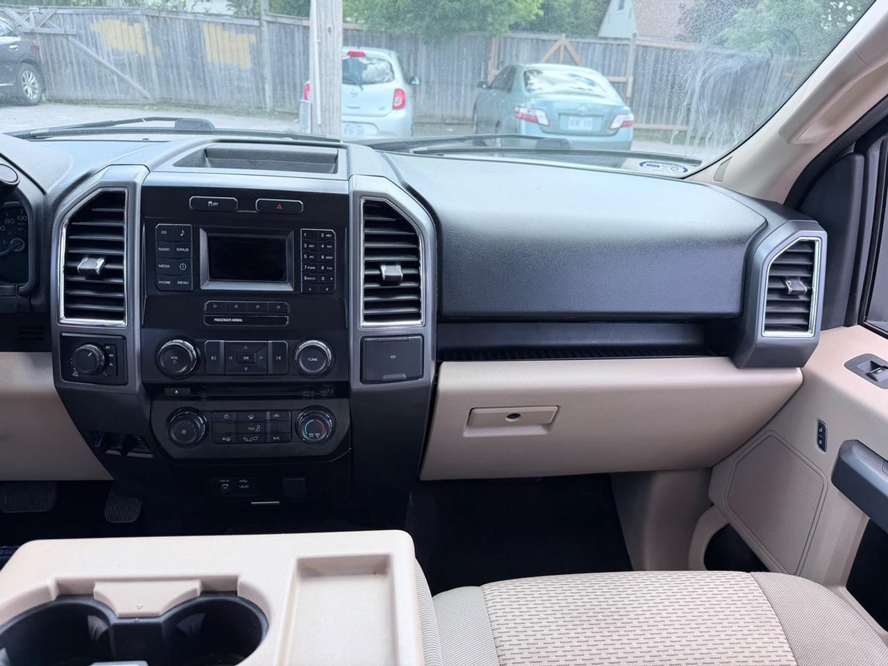 2015 Ford F-150 4wd Supercrew 157" XLT Crew Cab Std Bed Photo