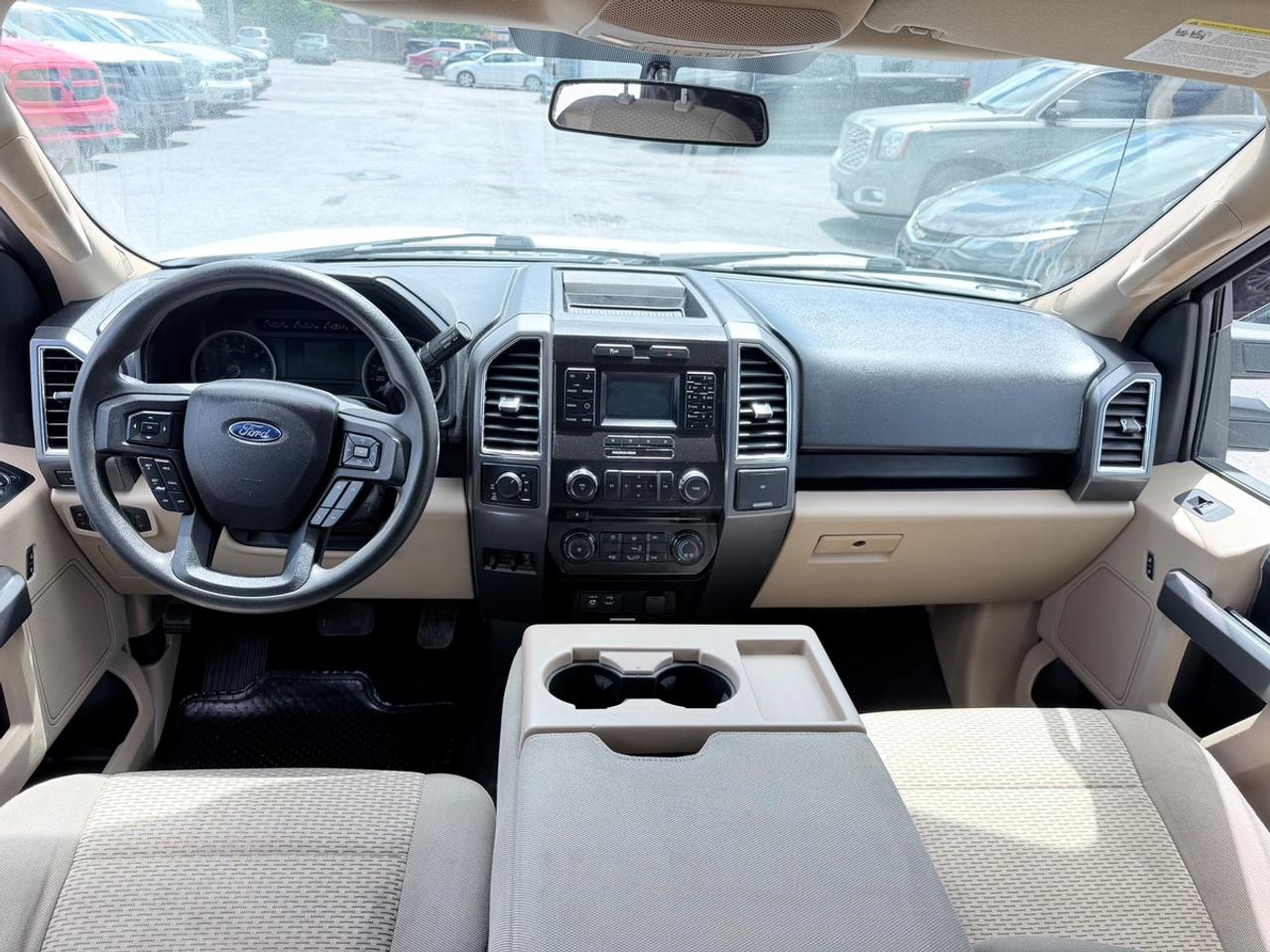 2015 Ford F-150 4wd Supercrew 157" XLT Crew Cab Std Bed Photo