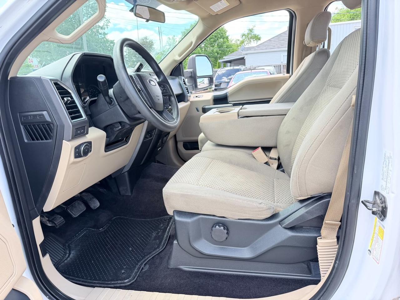 2015 Ford F-150 4wd Supercrew 157" XLT Crew Cab Std Bed Photo