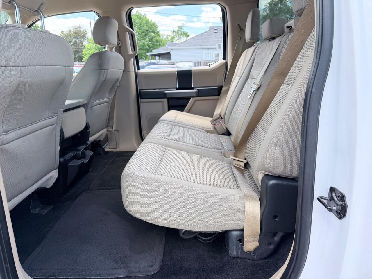 2015 Ford F-150 4wd Supercrew 157" XLT Crew Cab Std Bed Photo