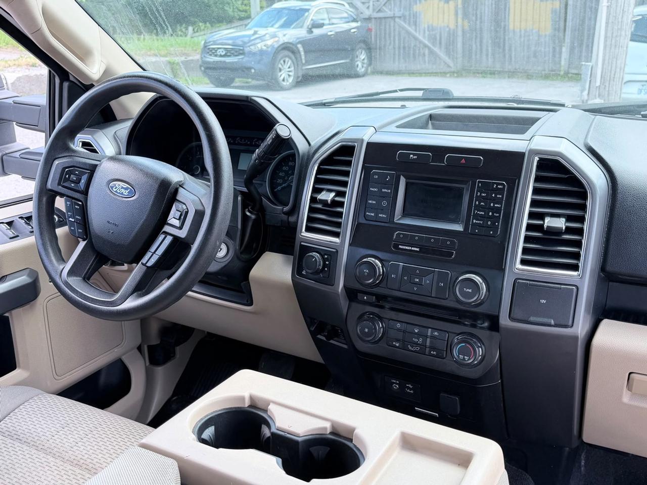 2015 Ford F-150 4wd Supercrew 157" XLT Crew Cab Std Bed Photo