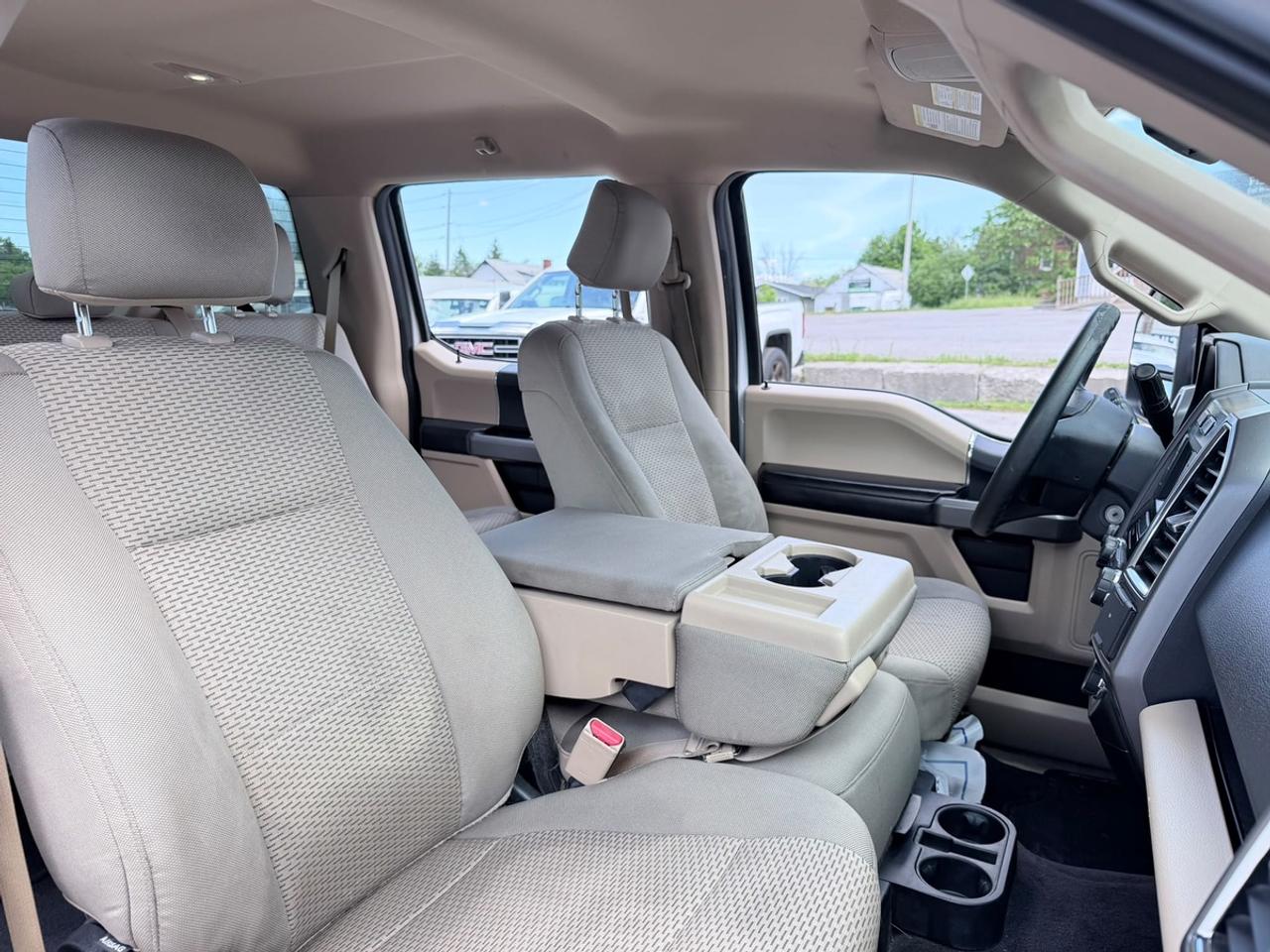 2015 Ford F-150 4wd Supercrew 157" XLT Crew Cab Std Bed Photo