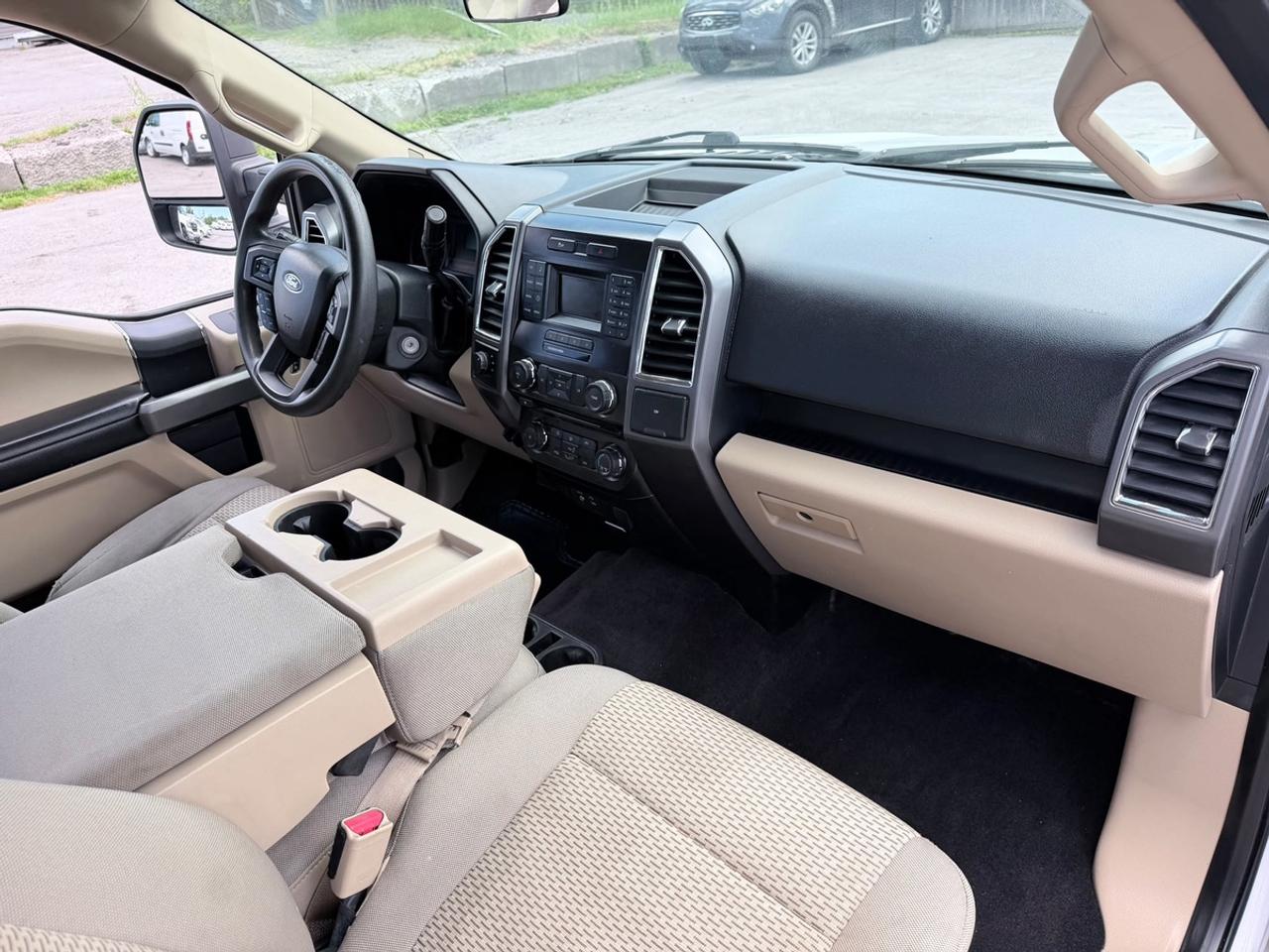 2015 Ford F-150 4wd Supercrew 157" XLT Crew Cab Std Bed Photo