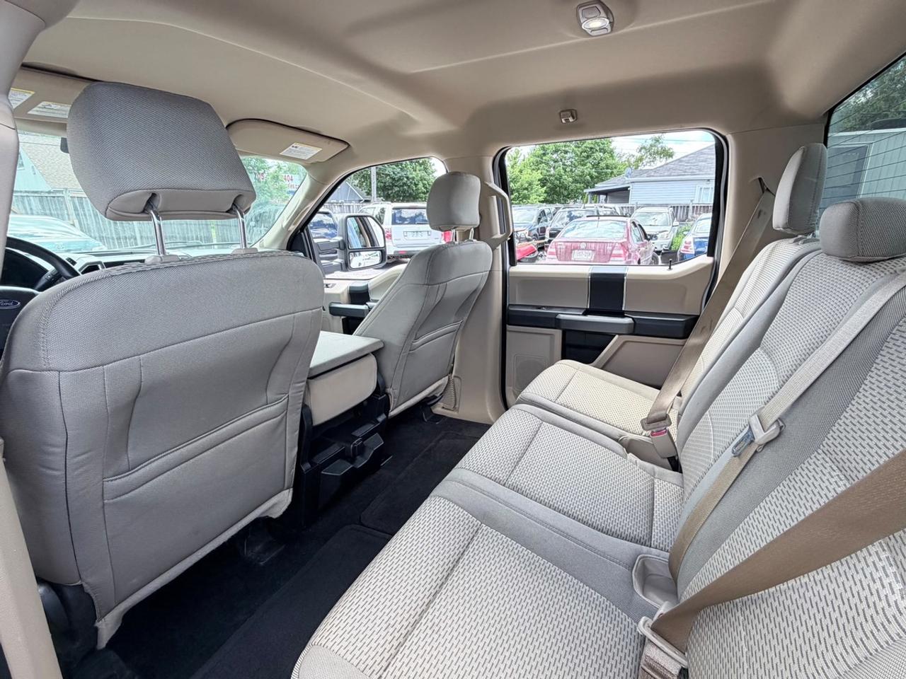 2015 Ford F-150 4wd Supercrew 157" XLT Crew Cab Std Bed Photo