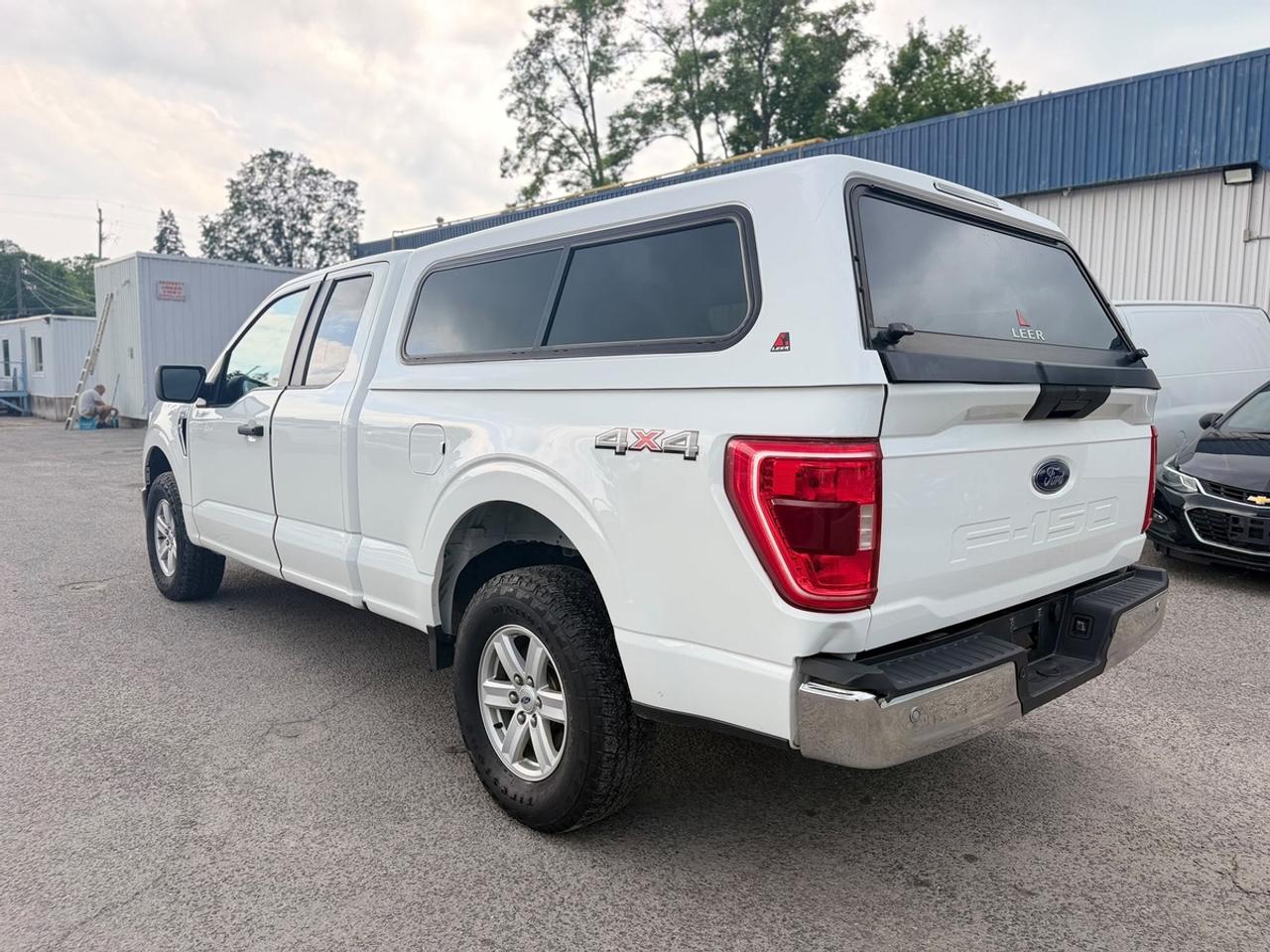 2022 Ford F-150 4WD XLT EXTENDED CAB STD BED Photo3