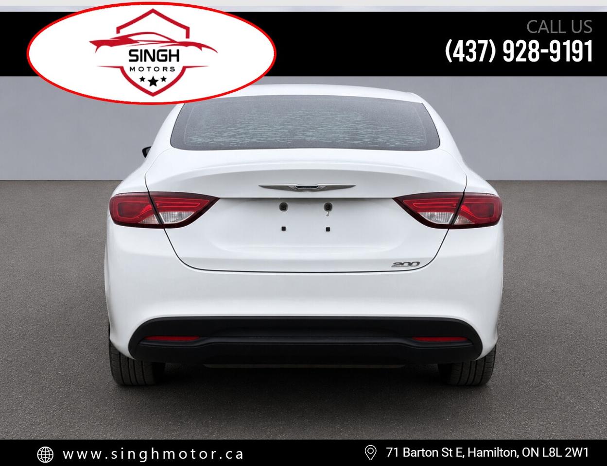 2015 Chrysler 200 LX Photo2