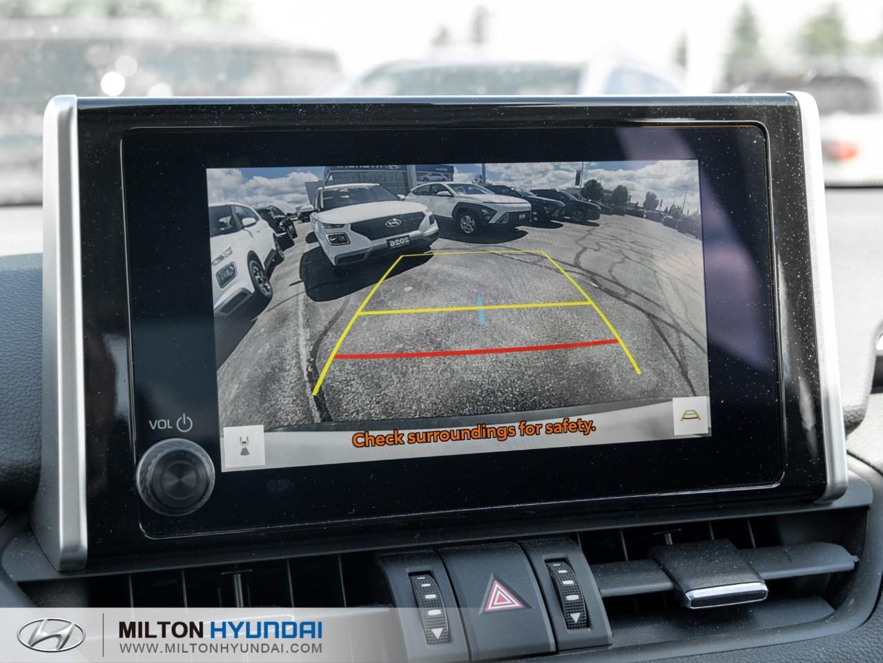 2025 Toyota RAV4 Hybrid XLE 4dr All-Wheel Drive Photo