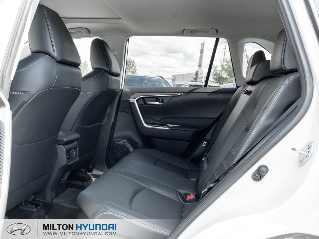 2025 Toyota RAV4 Hybrid XLE 4dr All-Wheel Drive Photo