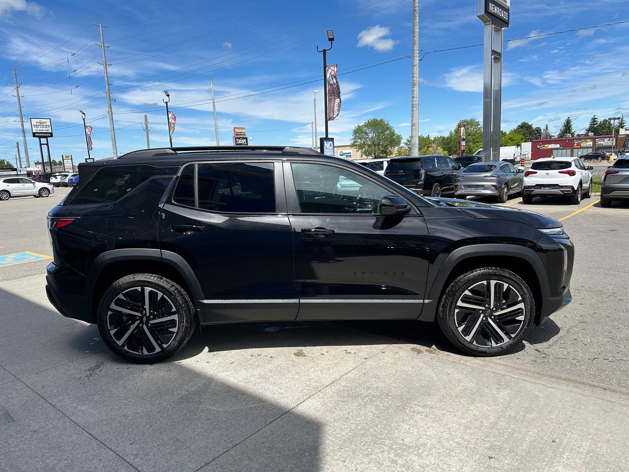 2026 Chevrolet Equinox RS 4dr All-Wheel Drive Photo3