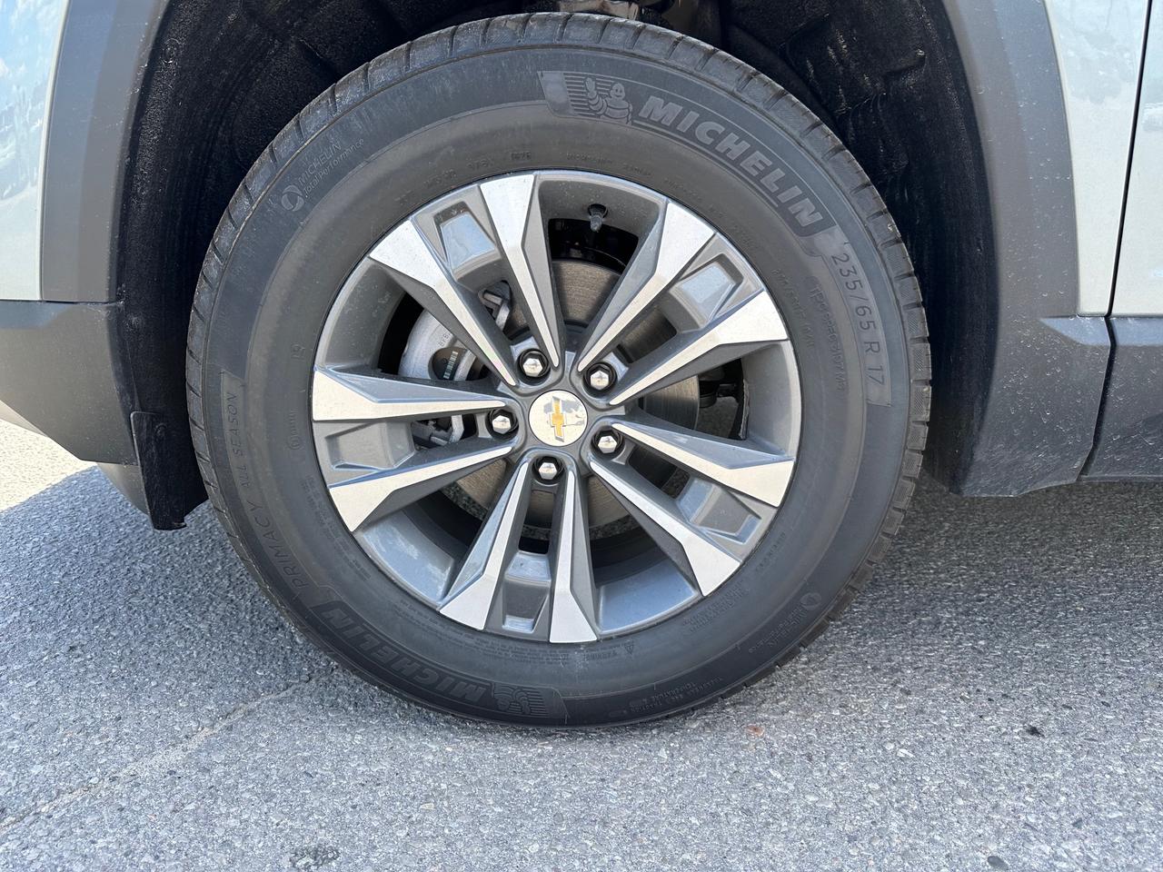 2026 Chevrolet Equinox LT 4dr All-Wheel Drive Photo