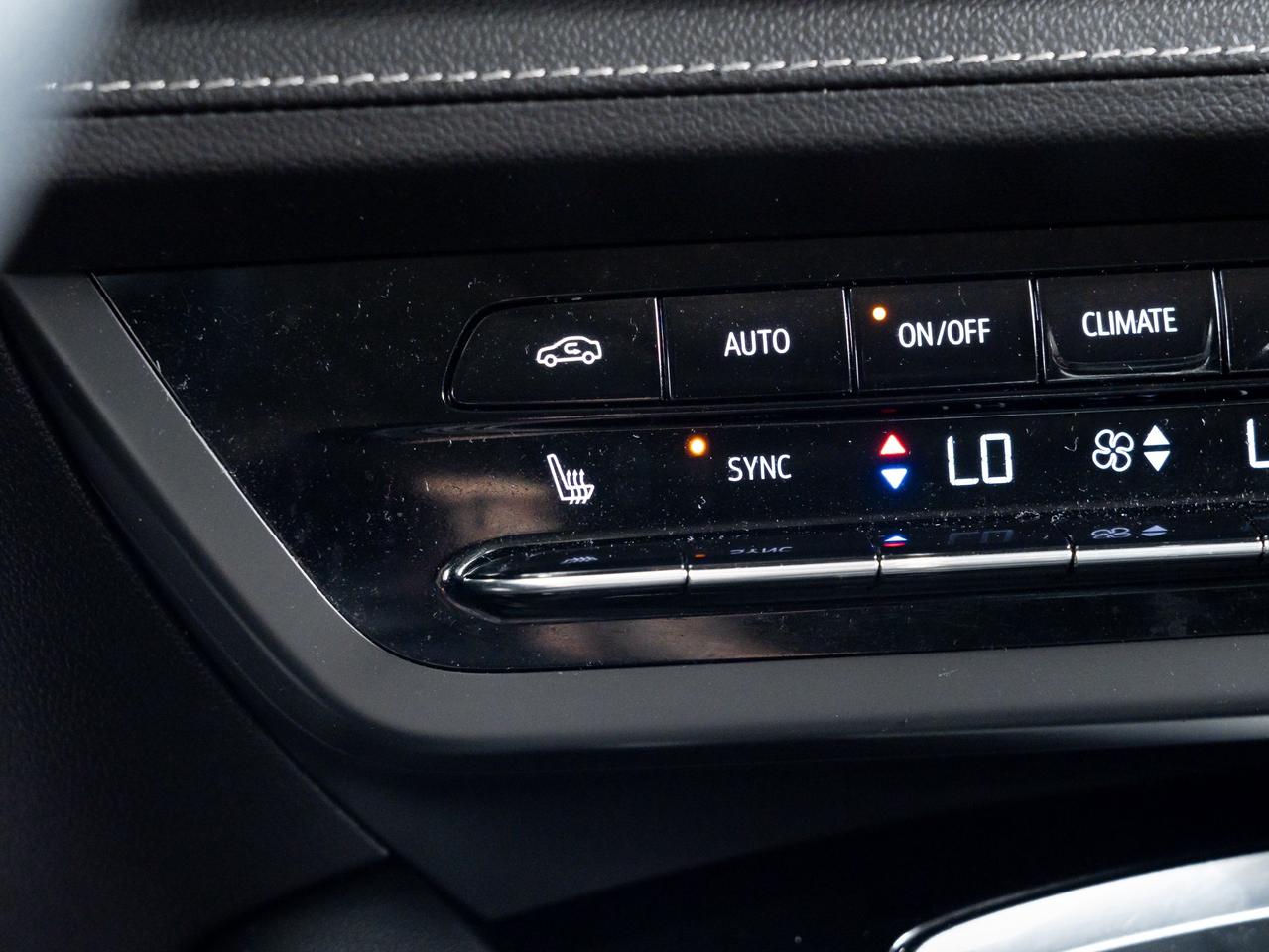 2023 Buick Envision Essence All-Wheel Drive Photo