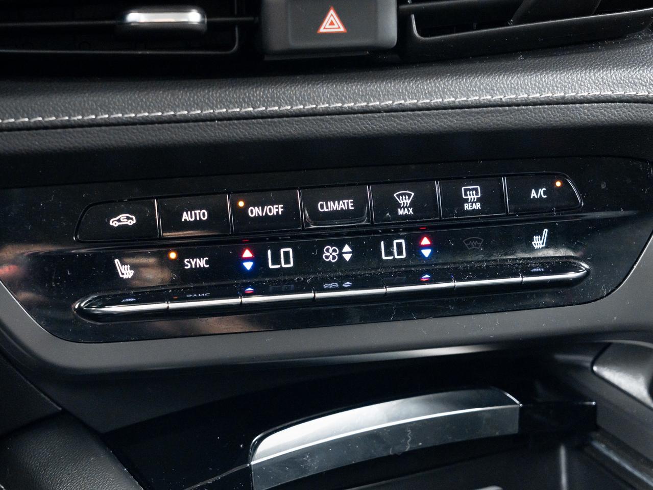 2023 Buick Envision Essence All-Wheel Drive Photo