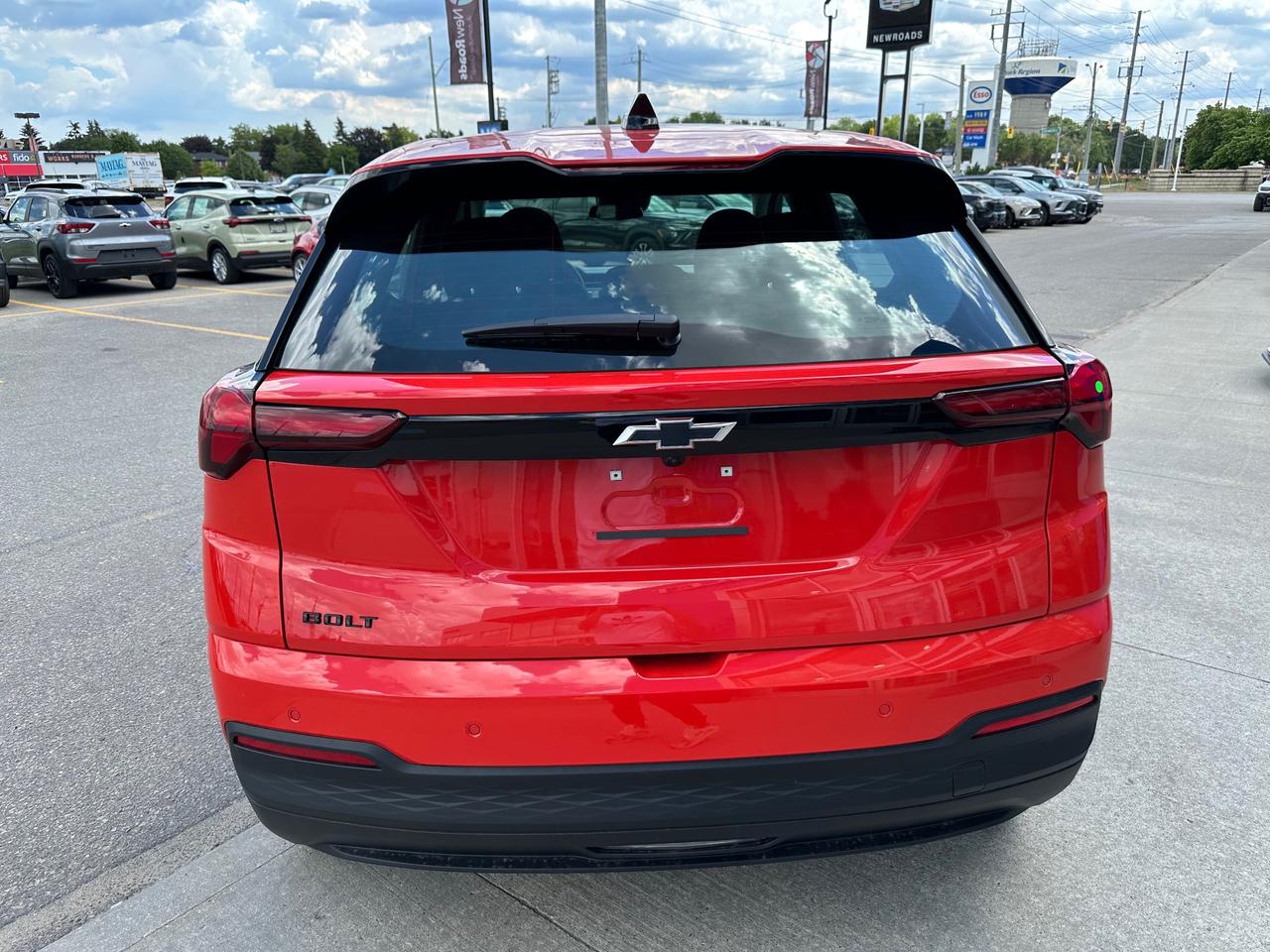 2027 Chevrolet Bolt LT 4dr Photo