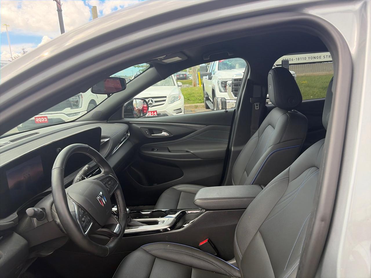 2024 Buick Envista Sport Touring 4dr Front-Wheel Drive Photo