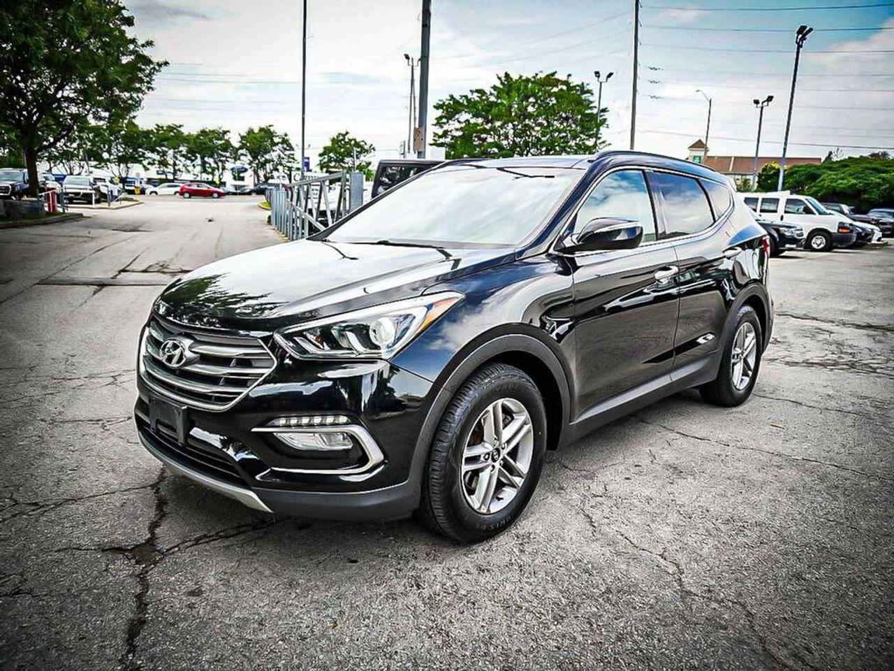 2017 Hyundai Santa Fe  Photo