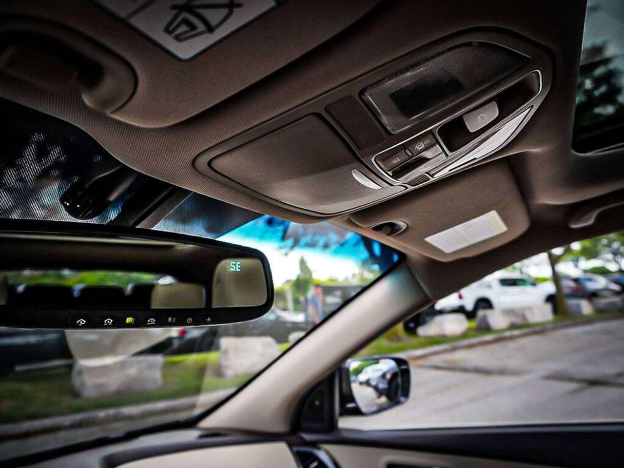 2017 Hyundai Santa Fe  Photo