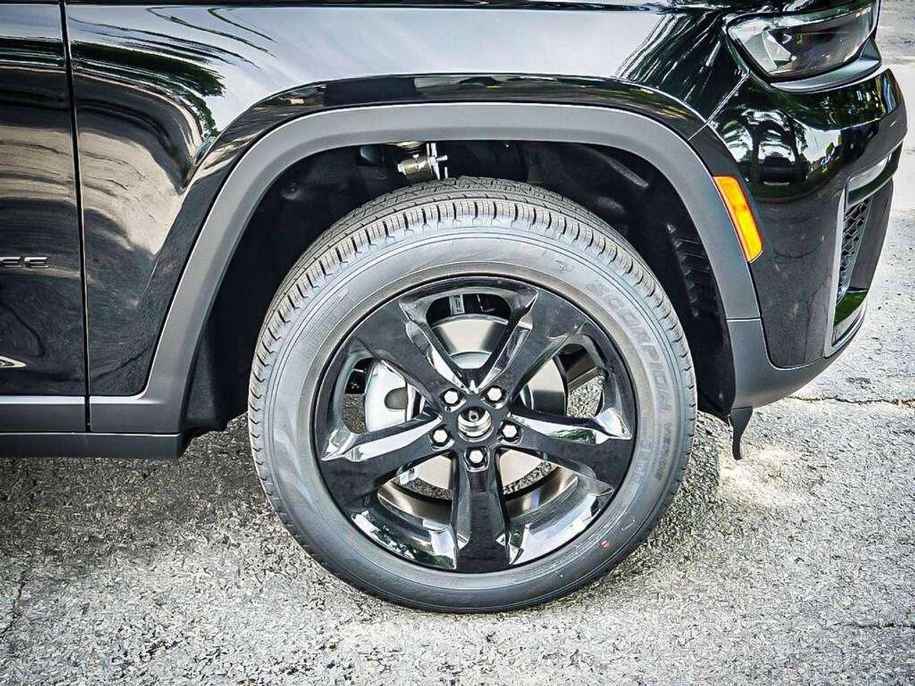 2026 Jeep Grand Cherokee  Photo