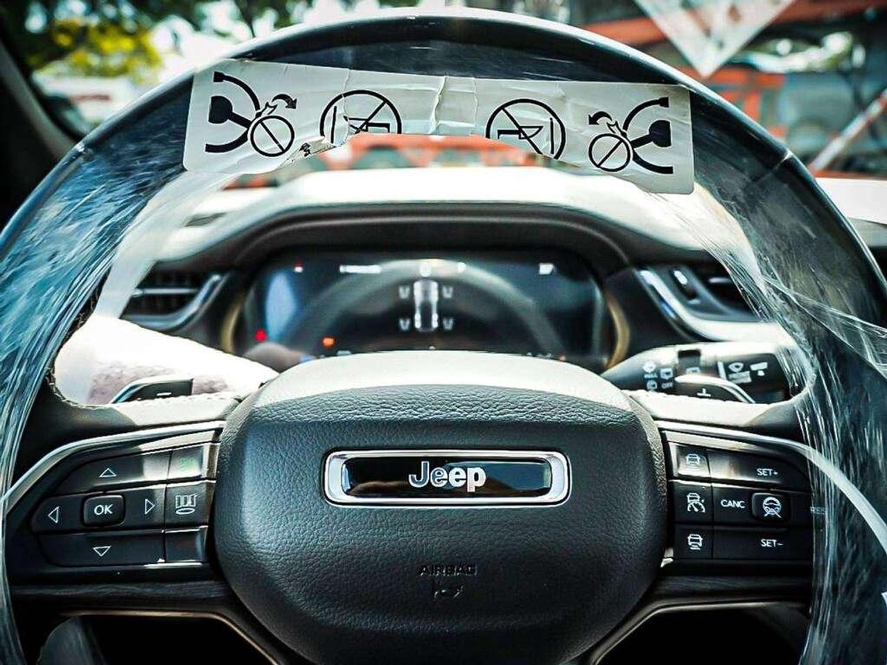 2026 Jeep Grand Cherokee  Photo