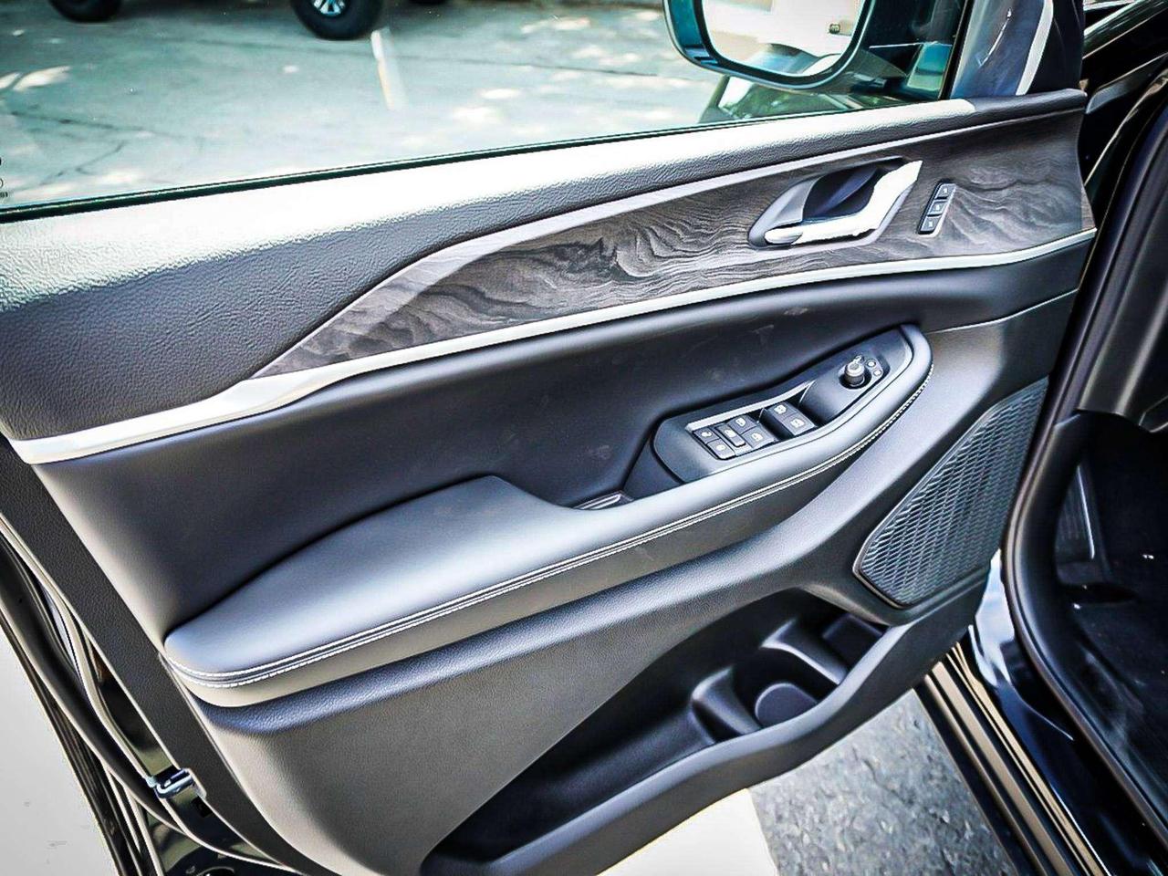 2026 Jeep Grand Cherokee  Photo
