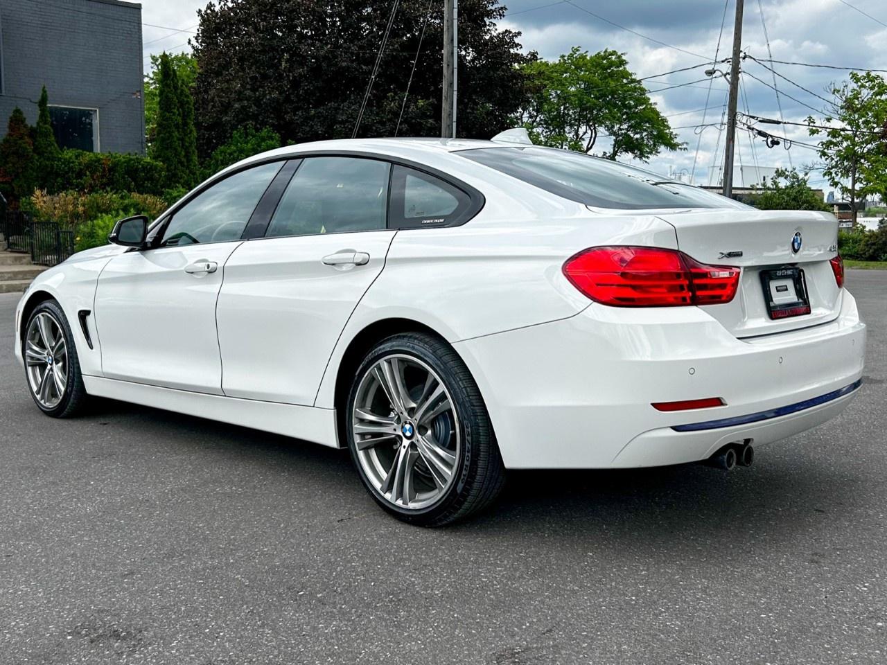 2016 BMW 4 Series AWD / 4 cylinder / Low km Photo