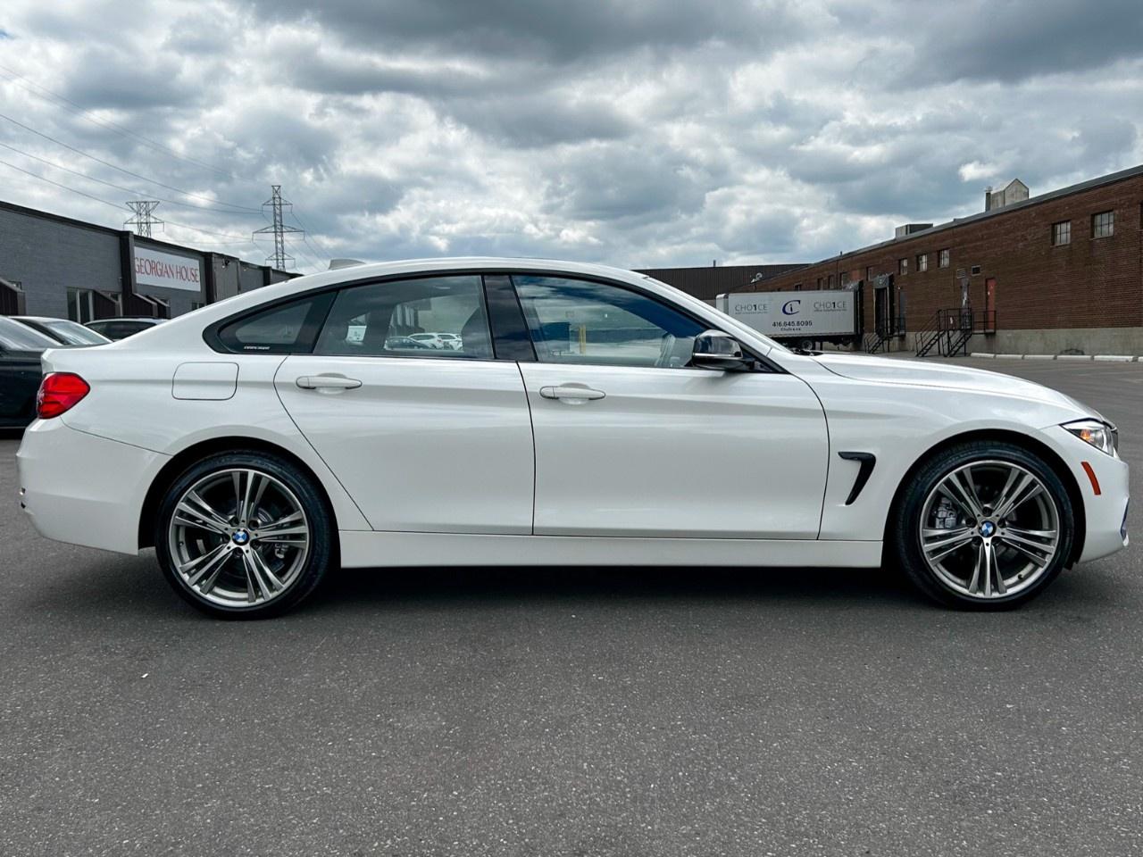 2016 BMW 4 Series AWD / 4 cylinder / Low km Photo