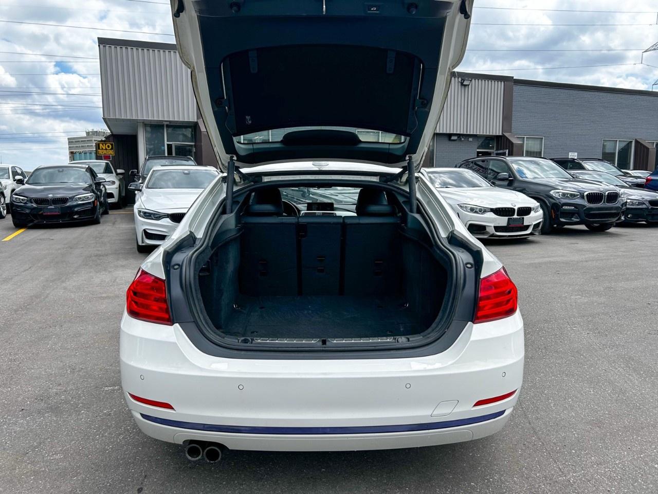 2016 BMW 4 Series AWD / 4 cylinder / Low km Photo