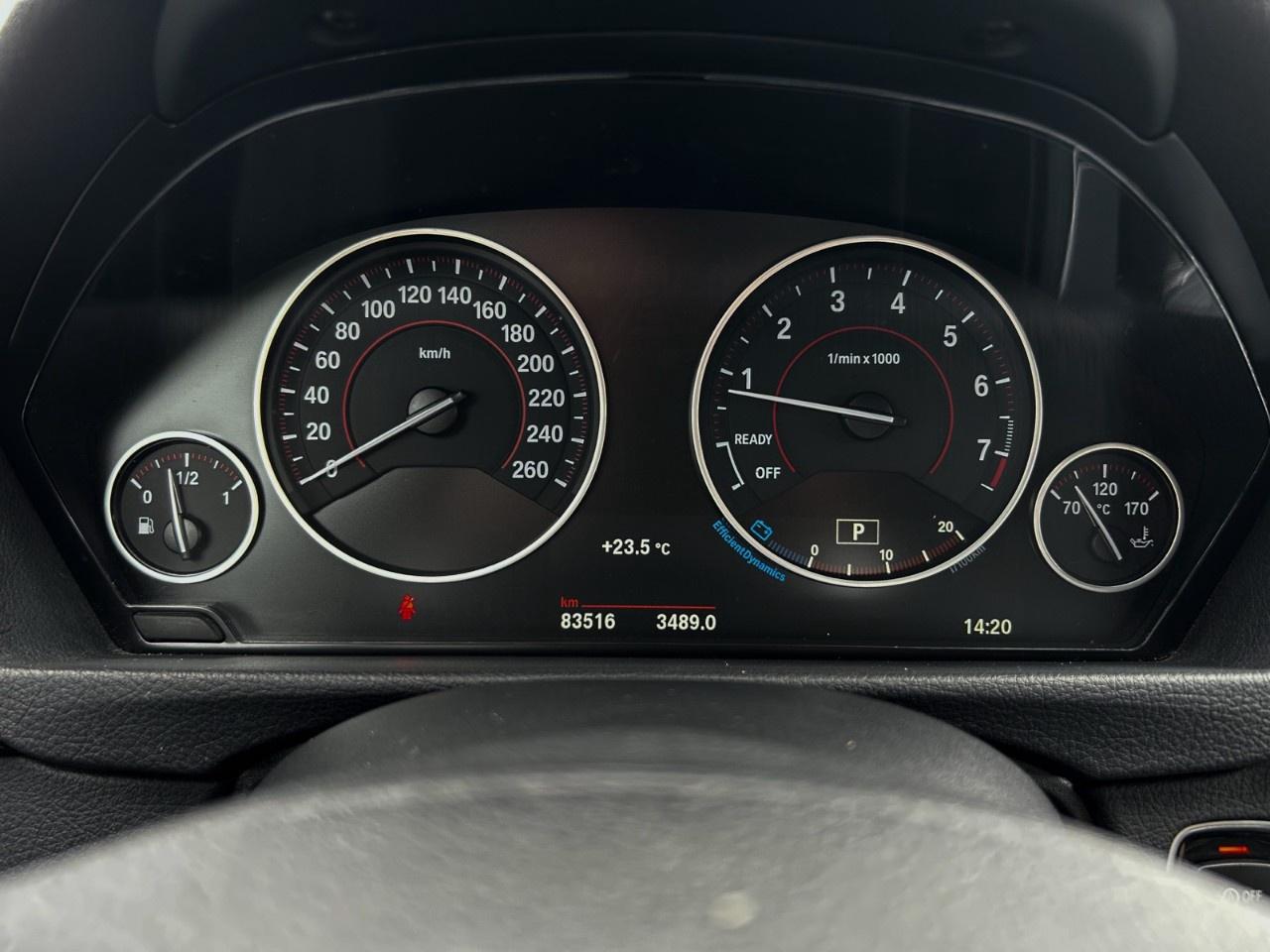 2016 BMW 4 Series AWD / 4 cylinder / Low km Photo
