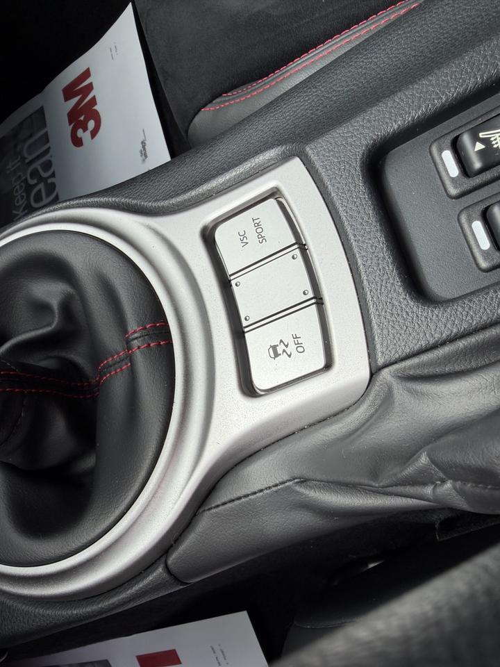 2015 Subaru BRZ Limited Photo