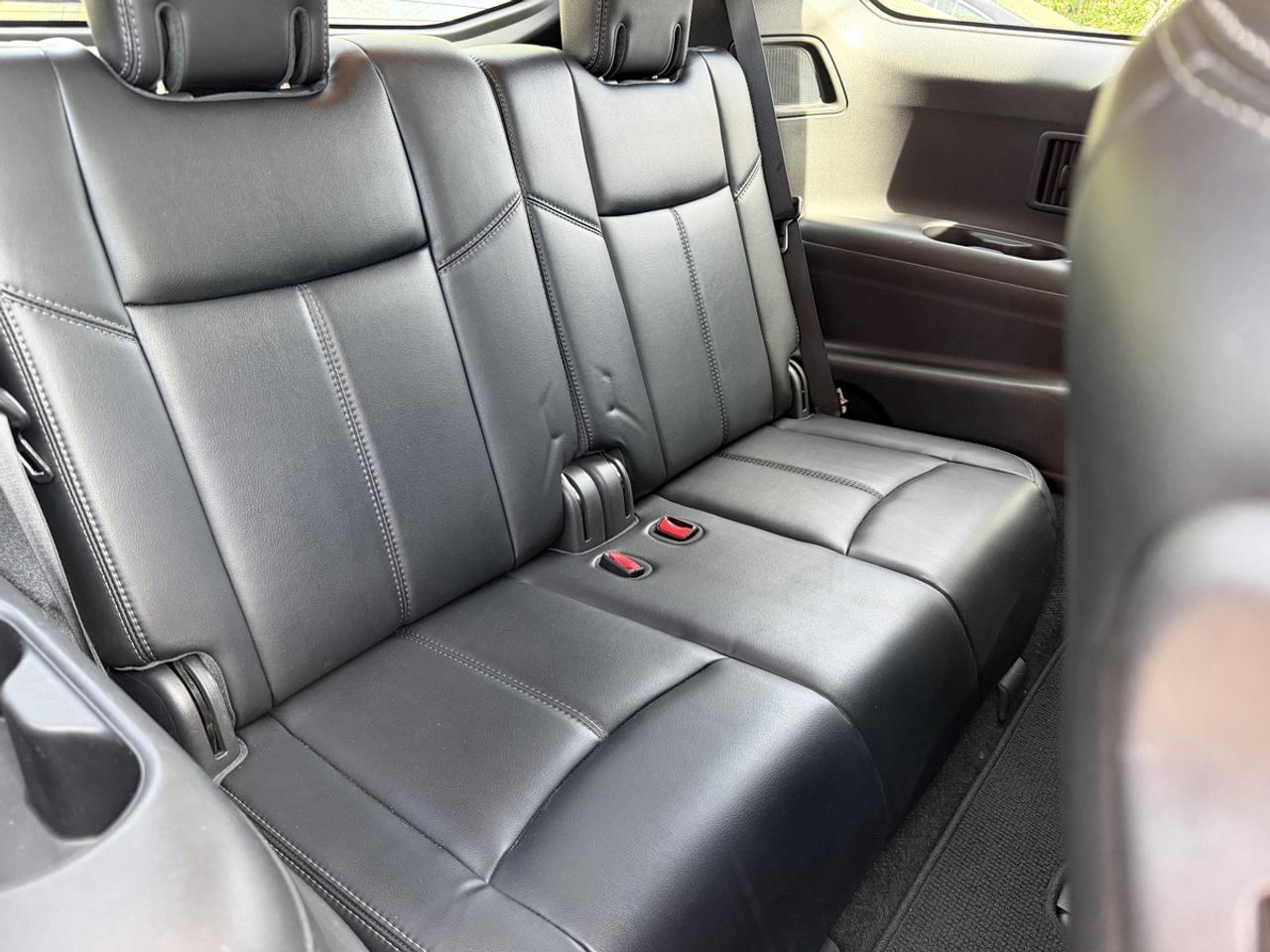 2015 Nissan Pathfinder SL 4WD Photo