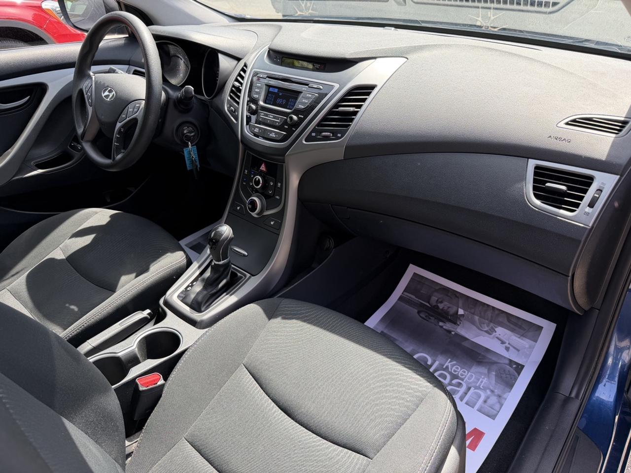 2015 Hyundai Elantra SE Photo