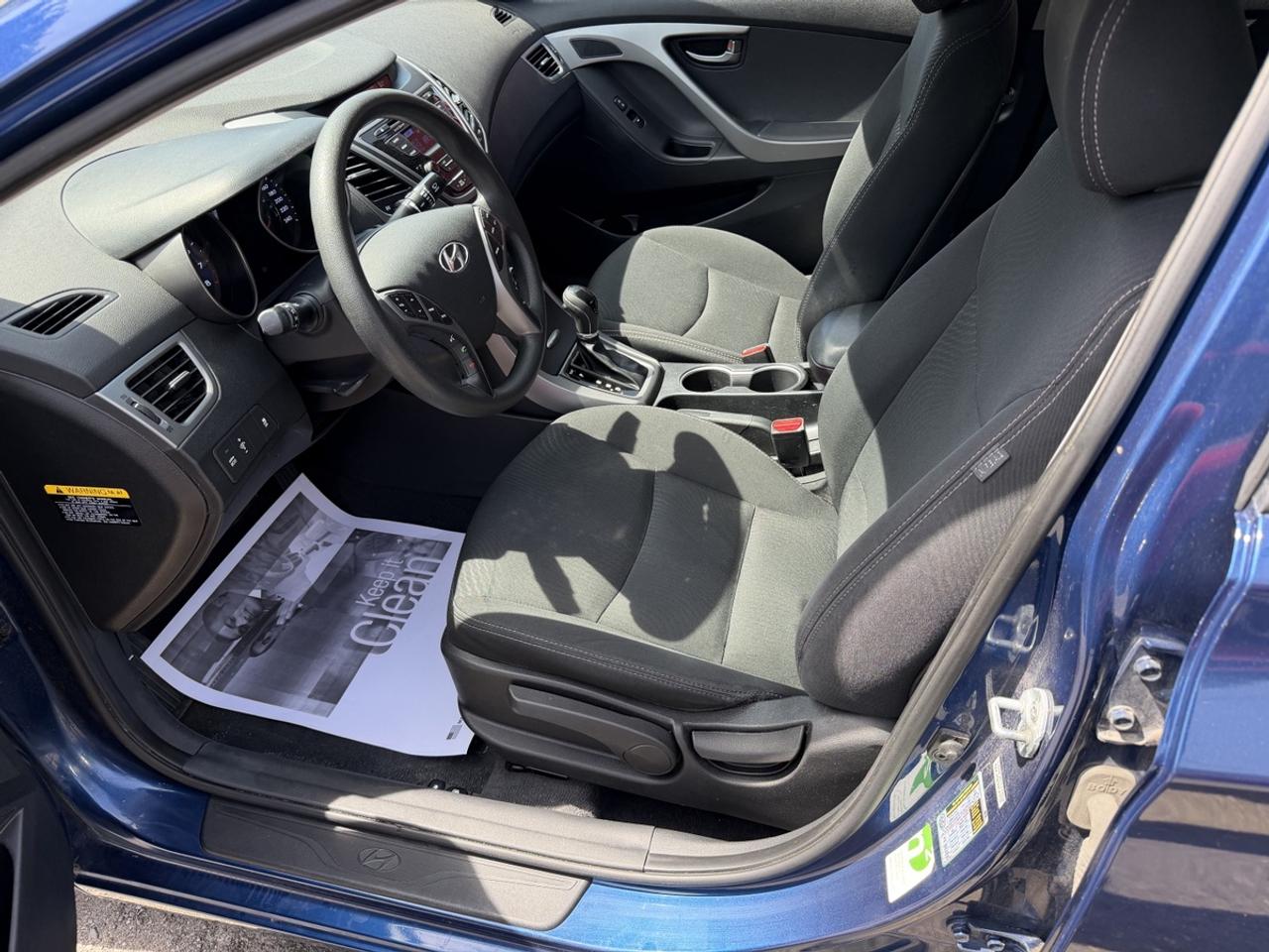 2015 Hyundai Elantra SE Photo