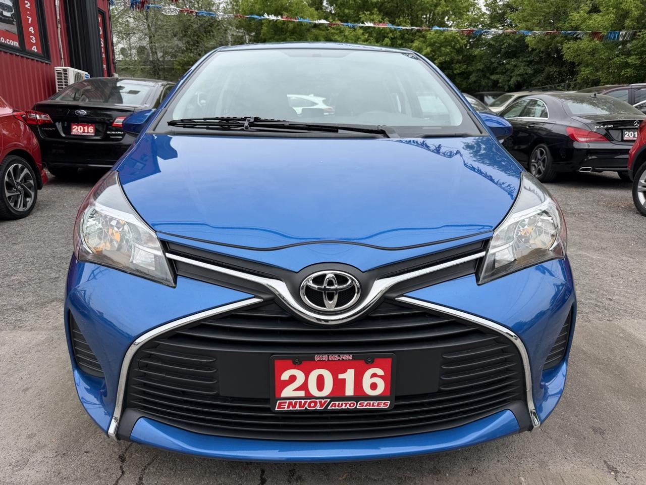 2016 Toyota Yaris  Photo