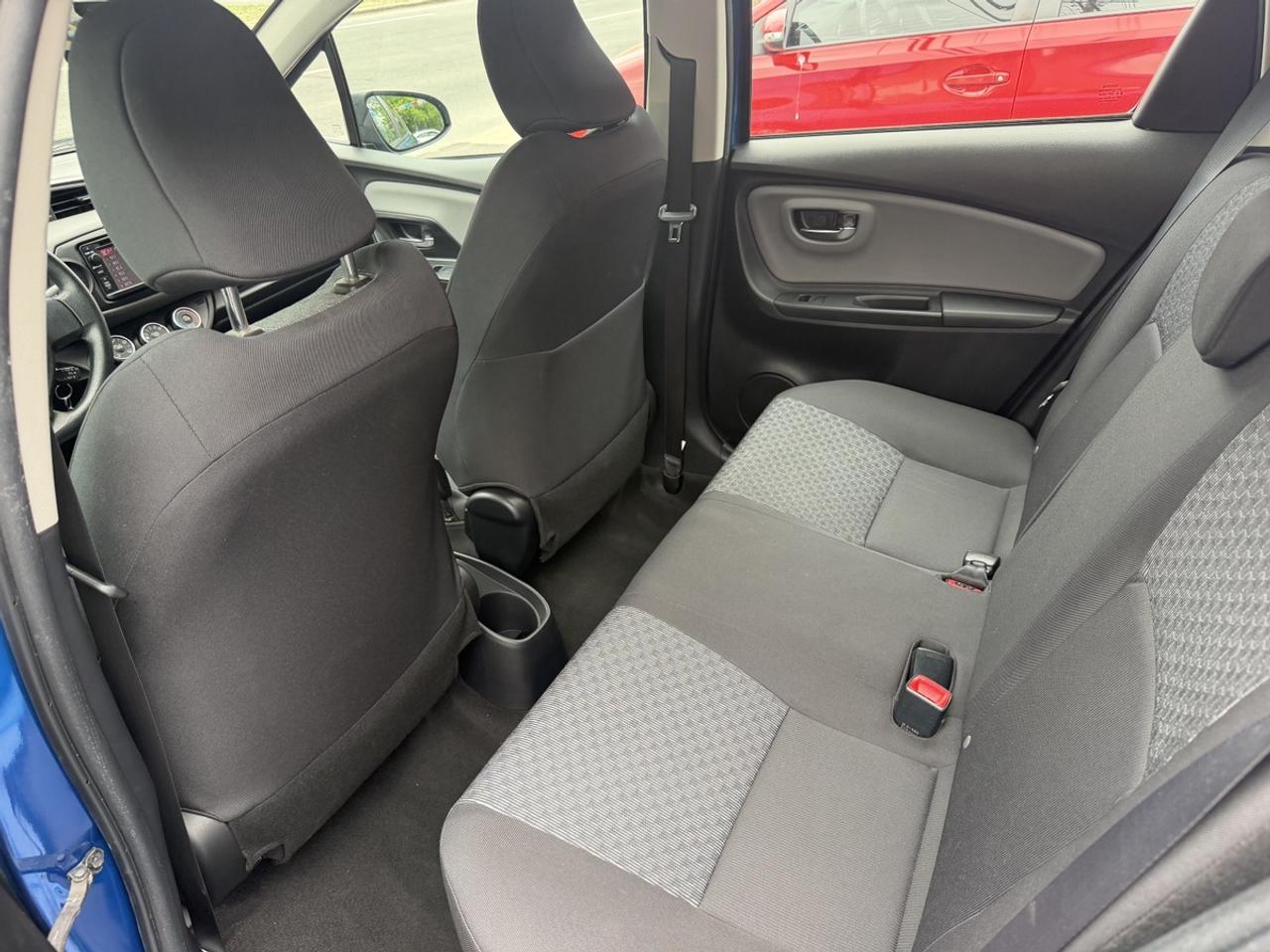 2016 Toyota Yaris  Photo