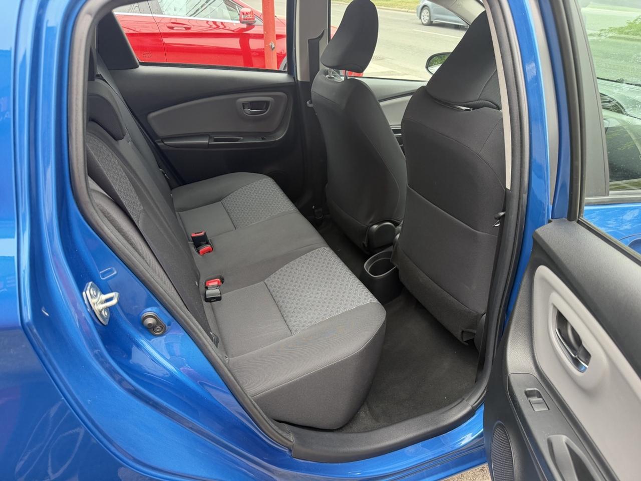2016 Toyota Yaris  Photo