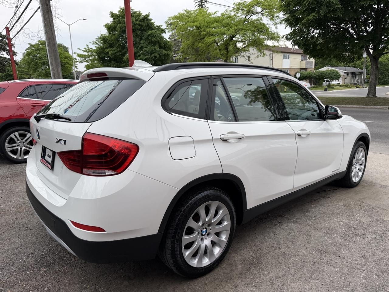 2013 BMW X1 xDrive28i Photo